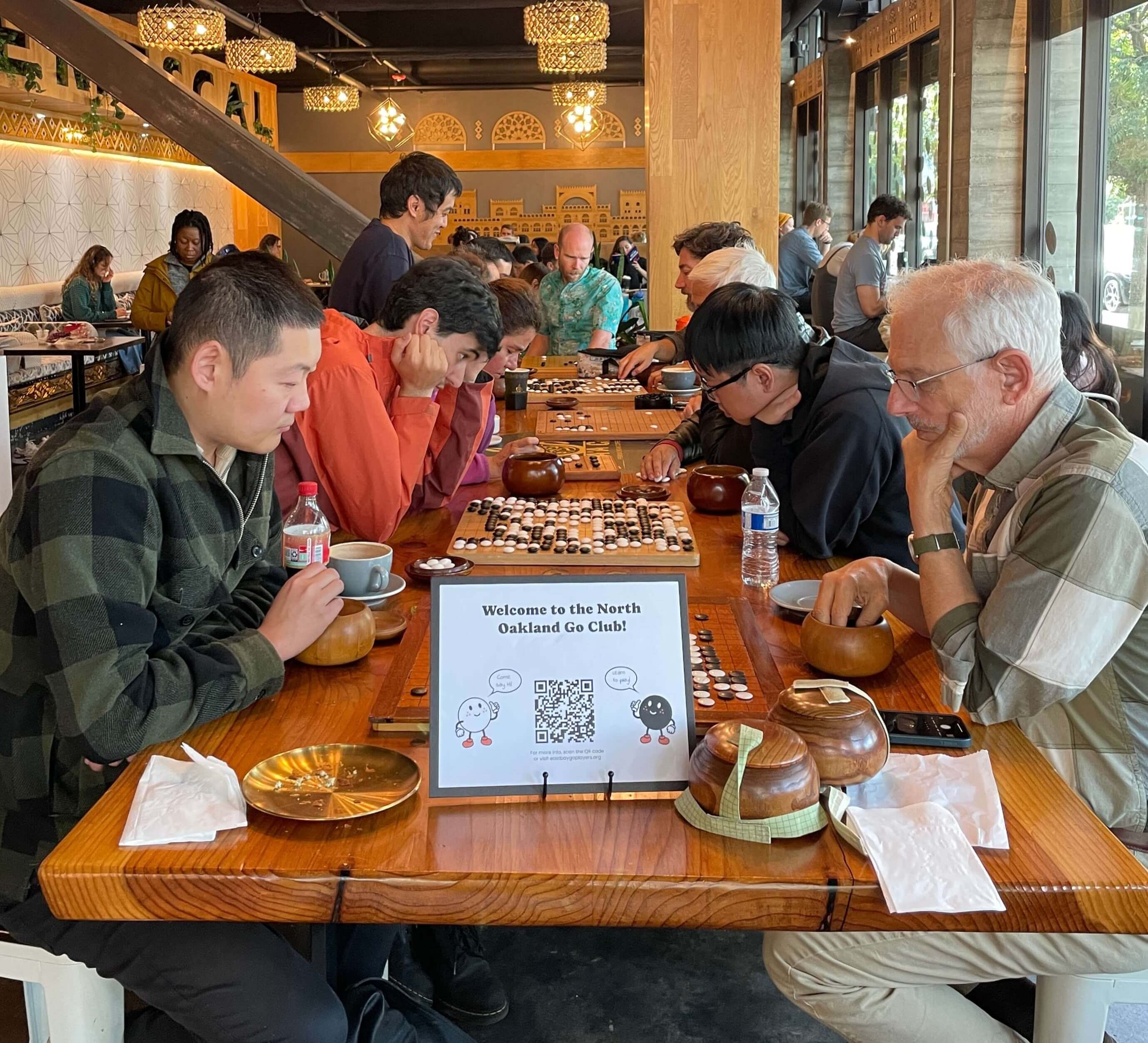 Players at Sana'a Cafe Go meetup